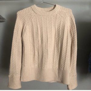 Goodnight Macaroon Vici Women Chunky Sweater